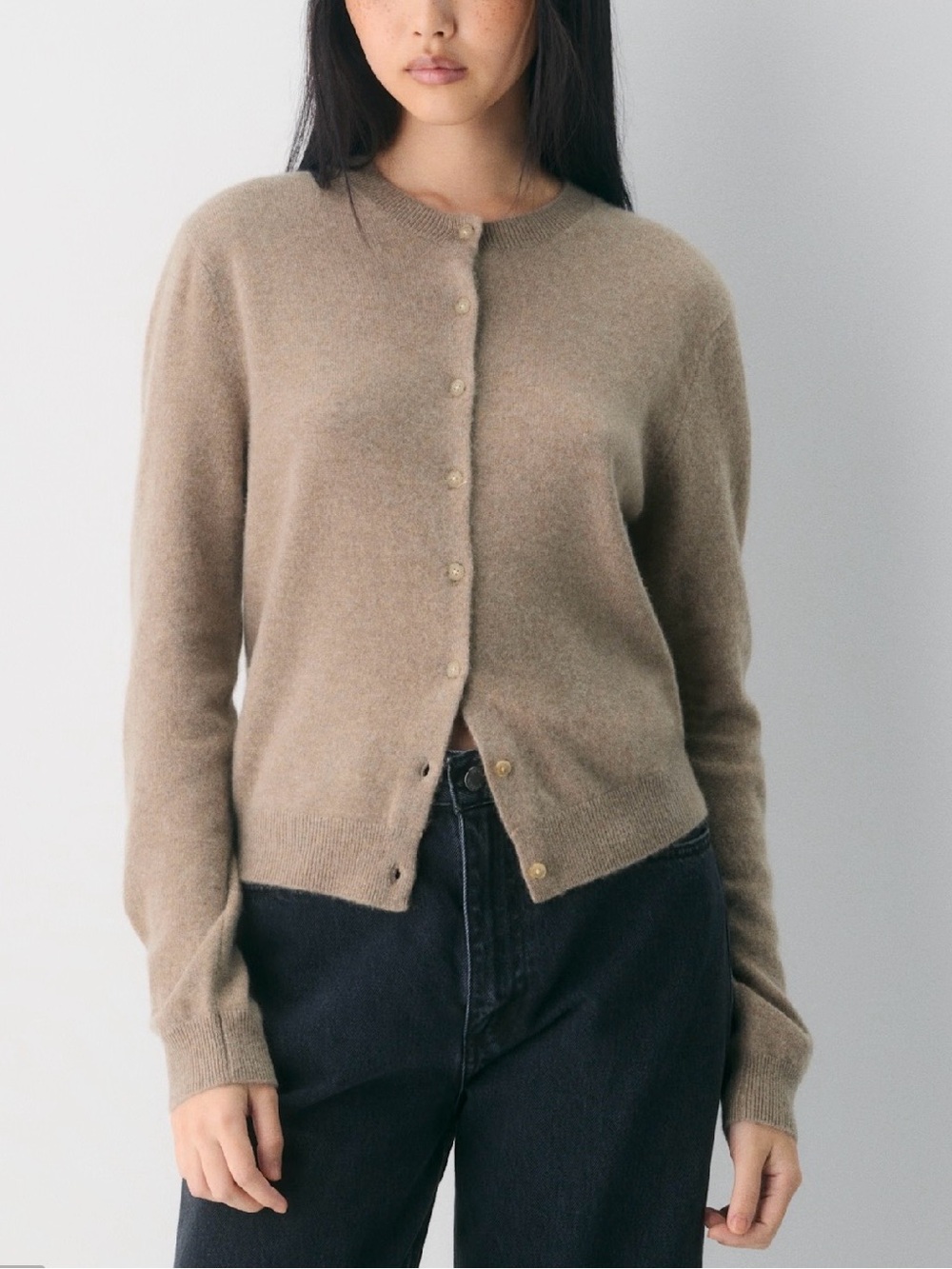 NWT Aritzia
Bare Cashmere Cardigan, L
